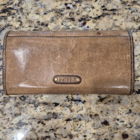 Frye Melissa Leather Tote and Wallet - Picture 6 of 8